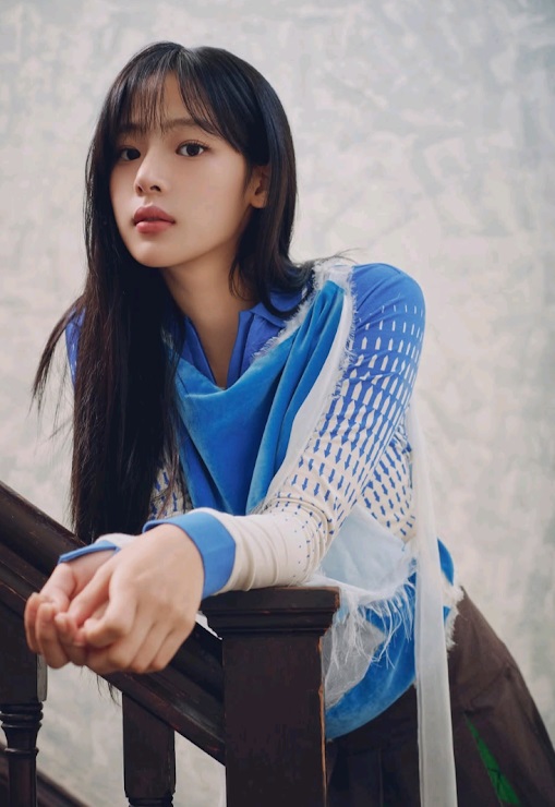 公司大晒Minji最新美照,估計雙方已傾掂數。 公司大晒Minji最新美照,估計雙方已傾掂數。