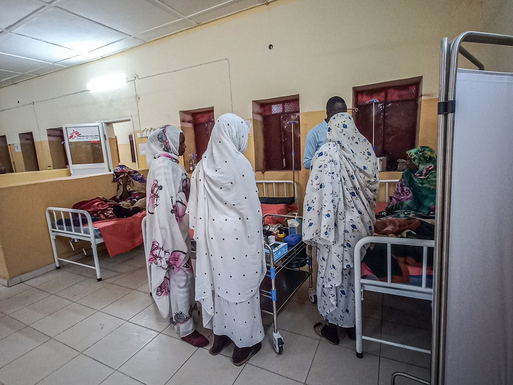 無國界醫生現時仍在蘇丹各地繼續治療有需要的病人，圖為位於克賴尼克的一間組織開設的產科病房。© MSF