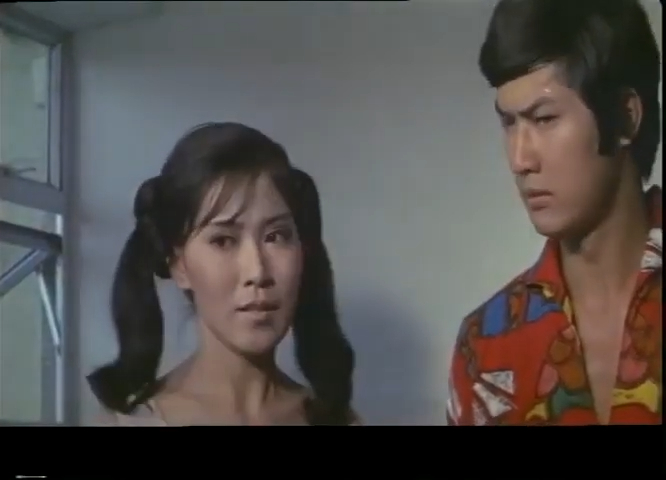 李司棋与邓光荣在片中有感情线。