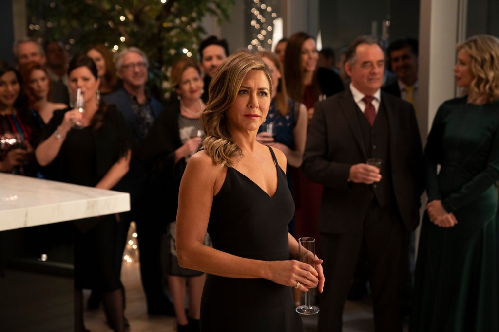 《晨早直播室》(The Morning Show） 細緻描繪電視台幕後權力鬥爭，珍妮花安妮絲頓與韋絲麗花絲潘兩位女主⾓均在男性當道的職場各自設法求存， 珍妮花的⾓⾊本來只為保個⼈事業與名譽，及⾄本季結局竟然出現形勢⼤逆轉，與⾱絲的⾓⾊聯⼿彰顯Girl Power，看到季尾的觀眾必然會⼤呼過癮！ 