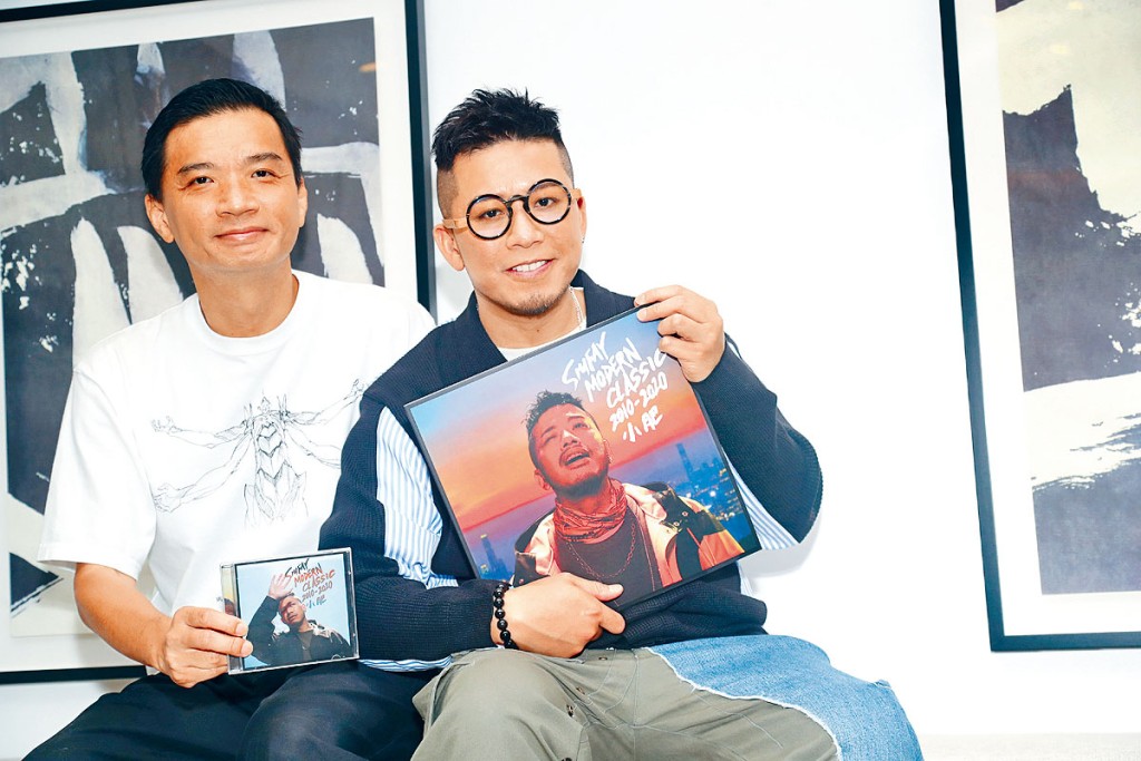 陳輝陽被小肥的歌曲打動,一直對他不離不棄。