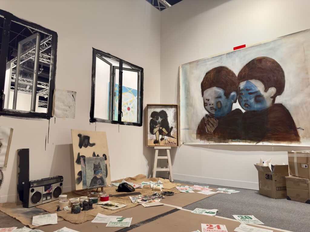 b.wing阿布扎比藝術博覽會的個展。 b.wing阿布扎比藝術博覽會的個展。