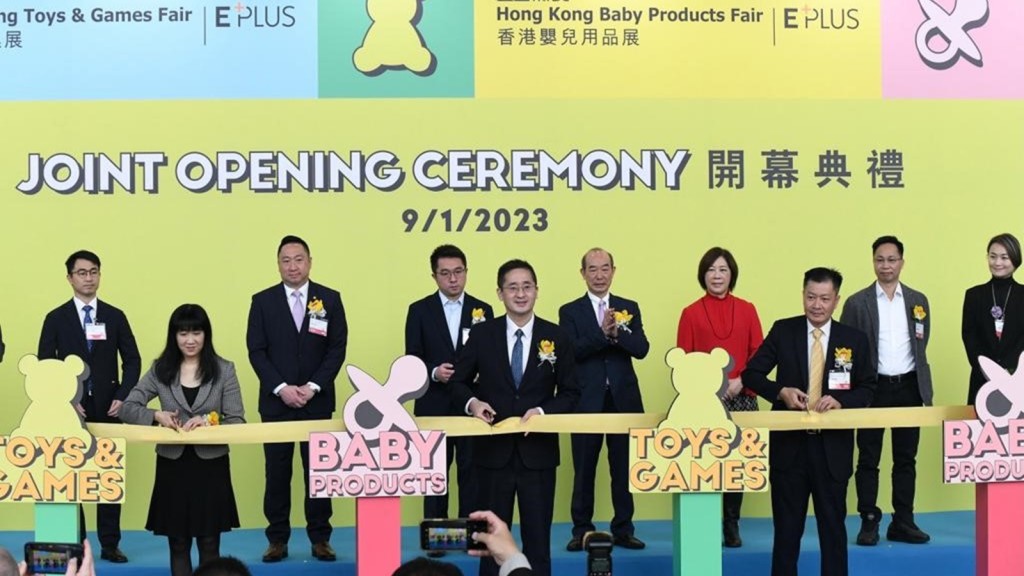 玩具展、嬰兒用品展和國際文具及學習用品展今起一連4日於會展舉行。禇樂琪攝