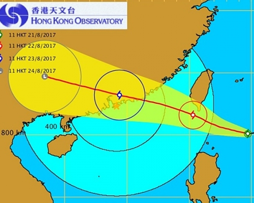 「天鴿」預測路徑。