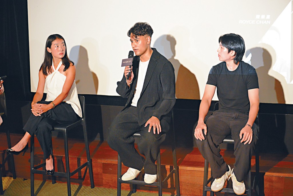 左至右：羅映潮、卡比多羅比、陳樂熹。
