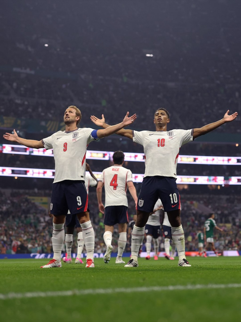 各路強隊殺入八強,戰況激烈。FIFA World Cup IG 各路強隊殺入八強,戰況激烈。FIFA World Cup IG