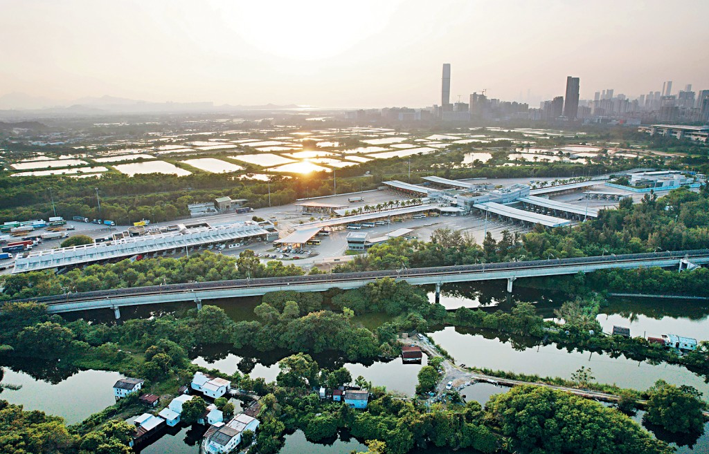 建造業望政府未來有序推出基建項目。