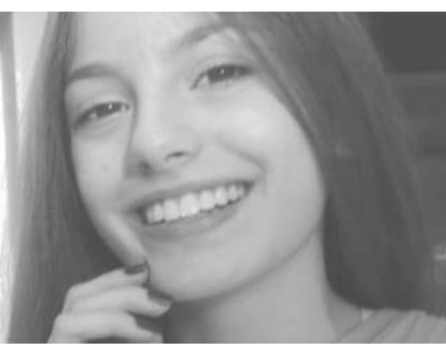 被杀害的14岁女同学。 网上图片