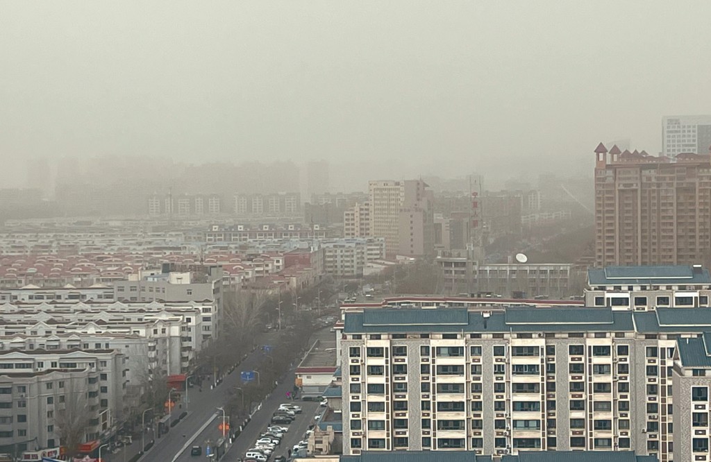 寧夏遭遇大風、沙塵天氣。