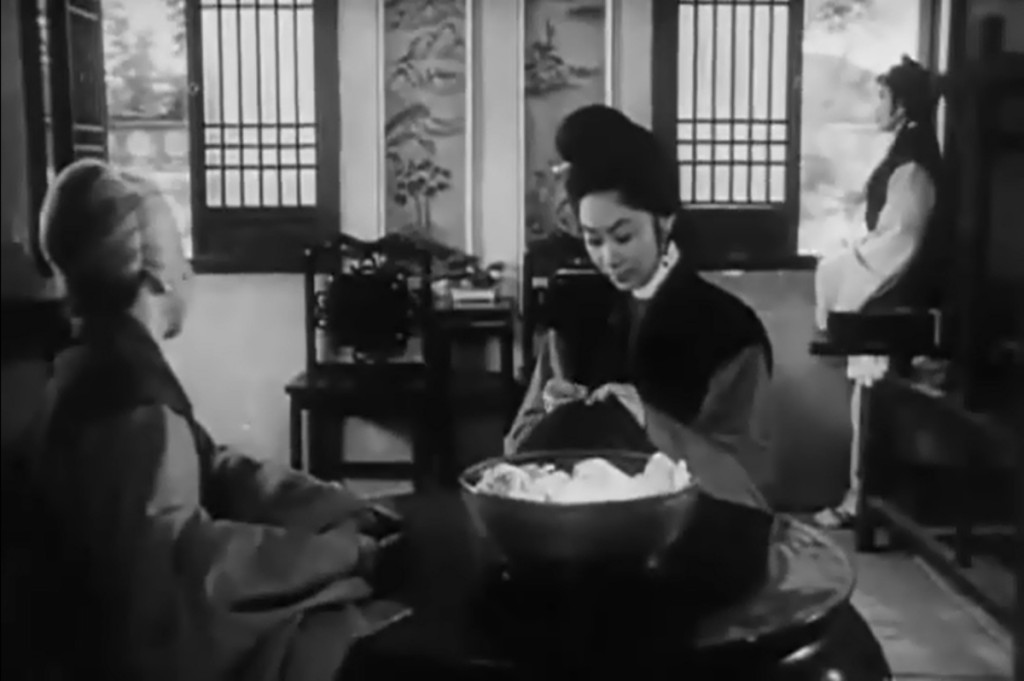 盧燕憑1971年《董夫人》奪得金馬獎影后。 盧燕憑1971年《董夫人》奪得金馬獎影后。