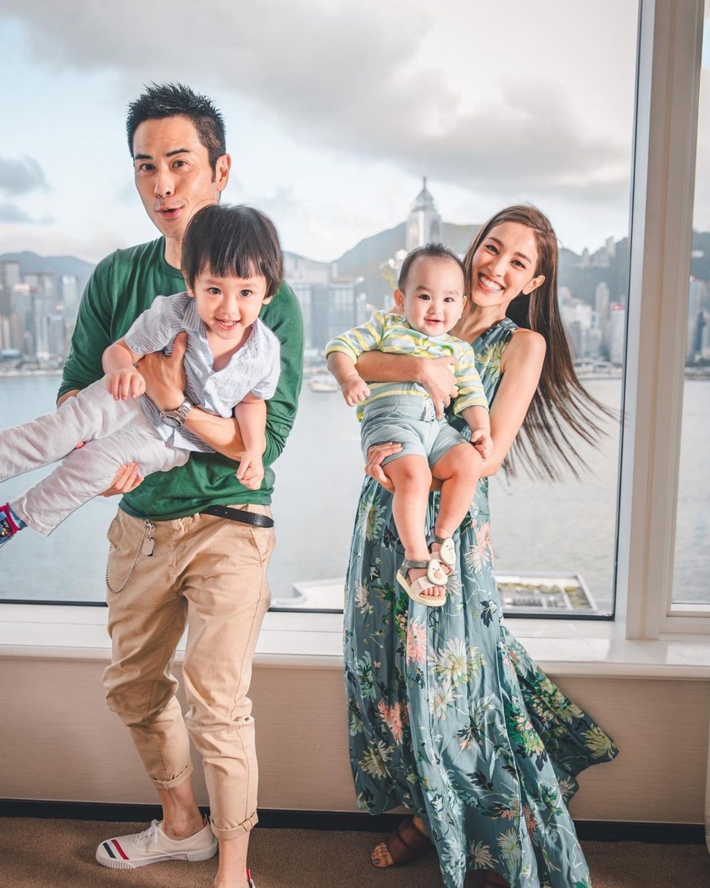 陳凱琳為老公鄭嘉穎誕下兩子。