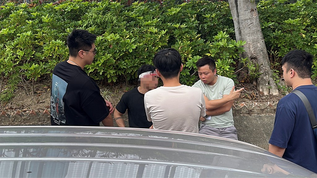 男事主在场忆述事件。