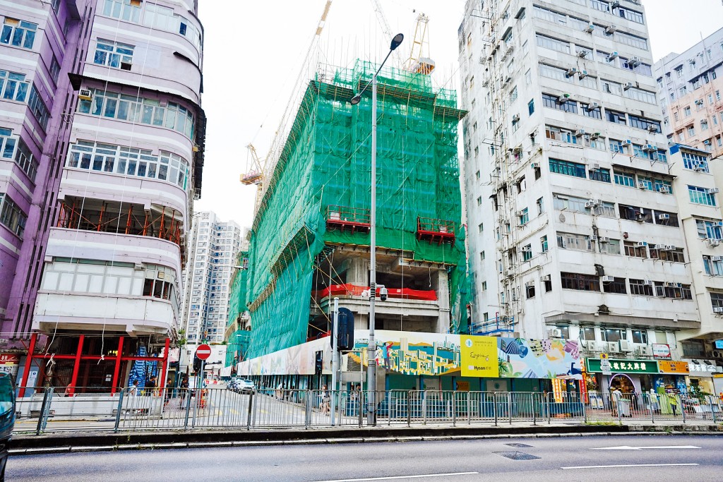 恒基牵头的土瓜湾庇利街项目1期及3期同于上月获批预售，共涉648伙。