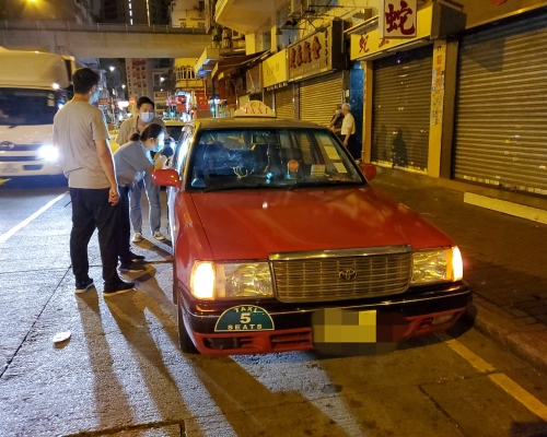 涉事的士。