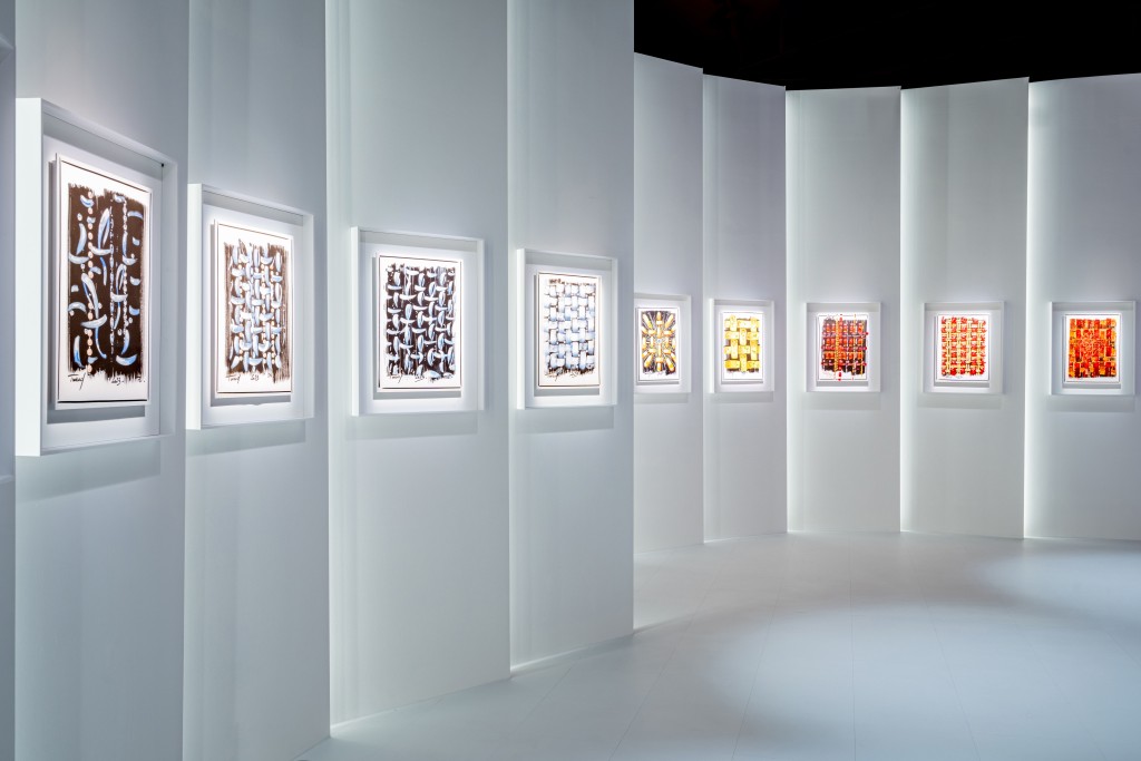 Tweed de Chanel高級珠寶系列的發布會場地，展示出不同主題的Tweed圖騰，讓大家感受這品牌經典的斜紋軟呢布料帶來的不同視覺感受。
