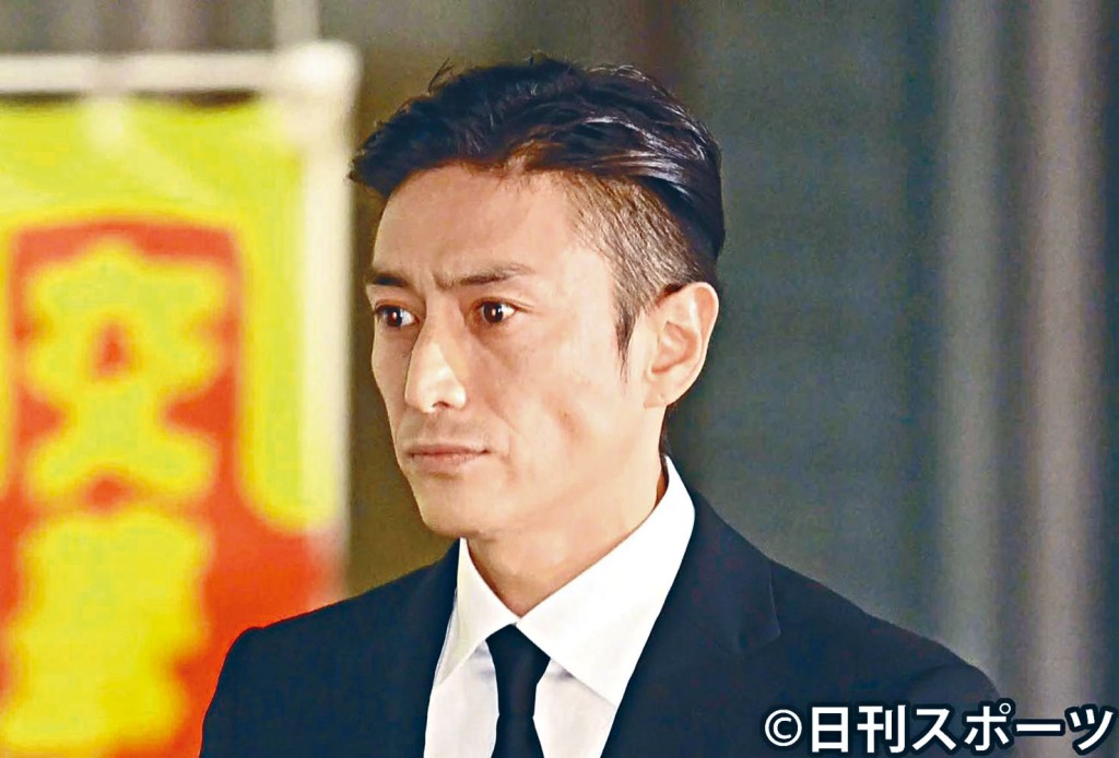 檢察官指伊勢谷重犯吸大麻的機會高，要求判他入獄1年。