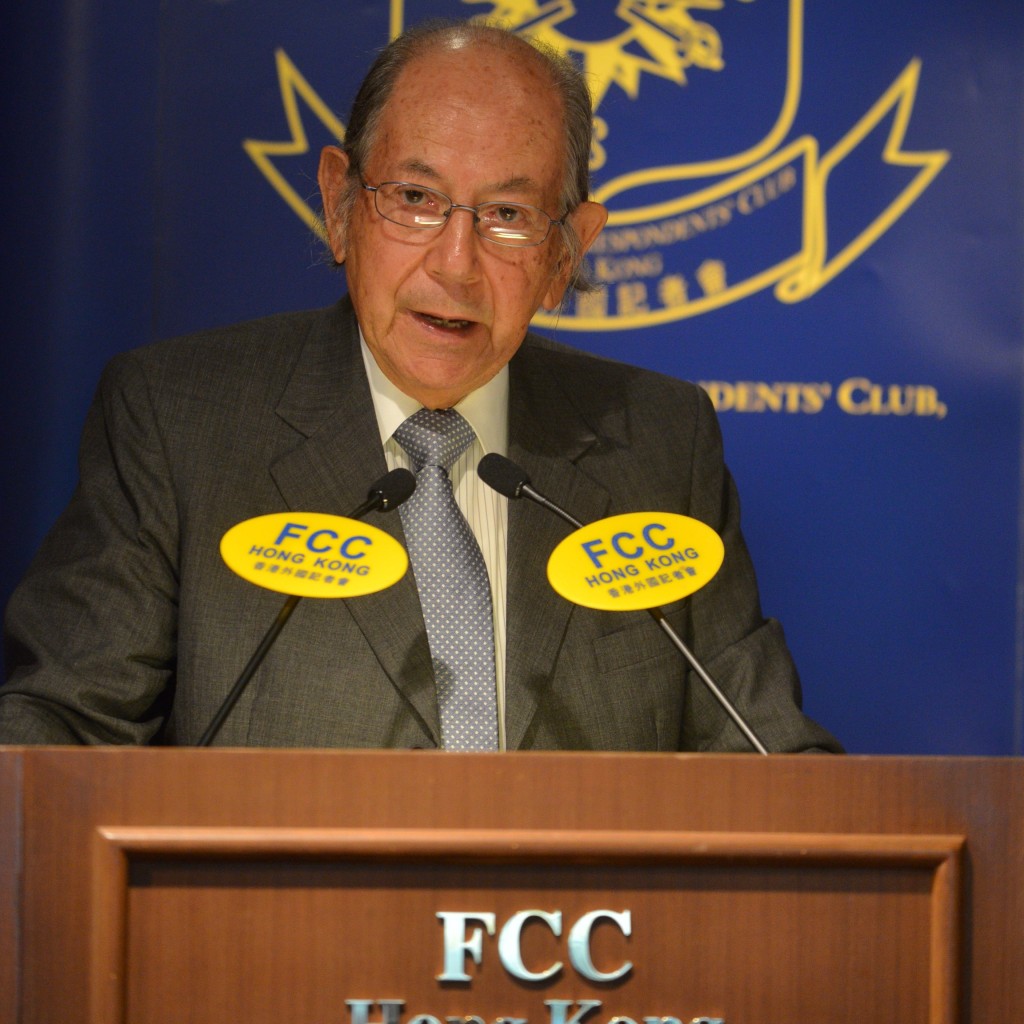 前終院常任法官烈顯倫