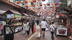 黃家和表示，現時香港有480種非物質文化遺產，有不少遊客旅遊會想體驗當地的文化元素。資料圖片