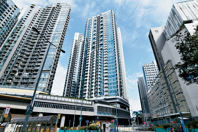 晉環一個4房戶放租僅5月，以每月7.6萬租出。