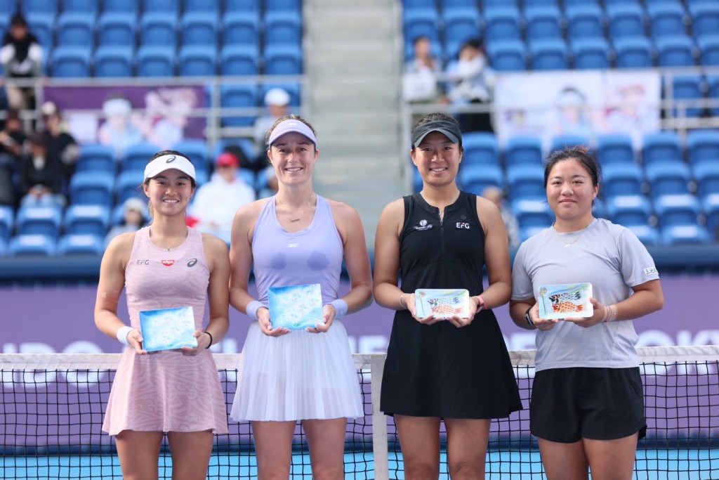 港女將黃康怡,張瑋桓包辦東京網賽女雙冠亞。賽會圖片
