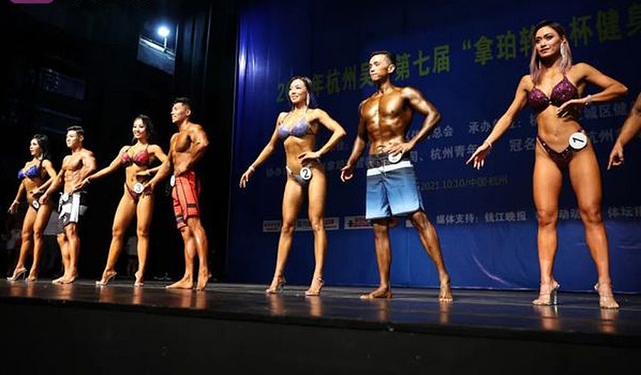 王偉堅持健身,終登上健美比賽場。網圖