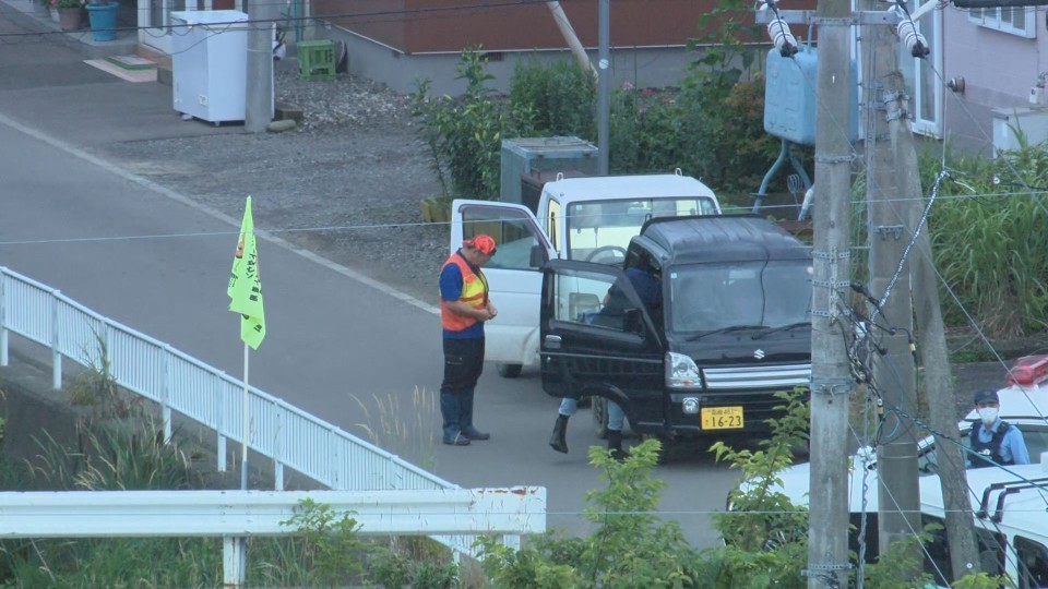 射杀现场位在送报员遇袭地点东南约900米处的民宅旁。北海道文化放送
