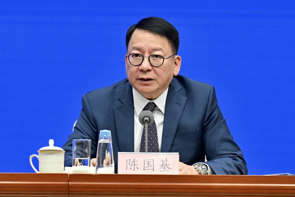 政務司司長陳國基今日下午在北京出席由國務院新聞辦公室舉辦的新聞發布會。政府新聞處