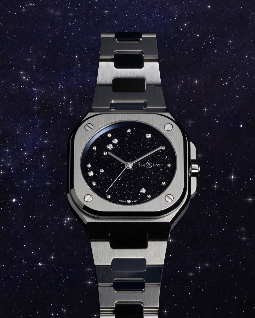 Bell & Ross BR-05 36 MM Blue Diamond Eagle，表壳：36mm不锈钢/ 机芯：BR-CAL.329自动/ 宝石：18颗钻石/ 售价：$37,300。