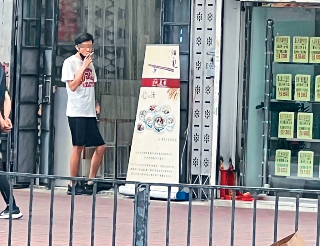 有店主拍下涉事男子的照片，並上傳WhatsApp群組提醒同業。