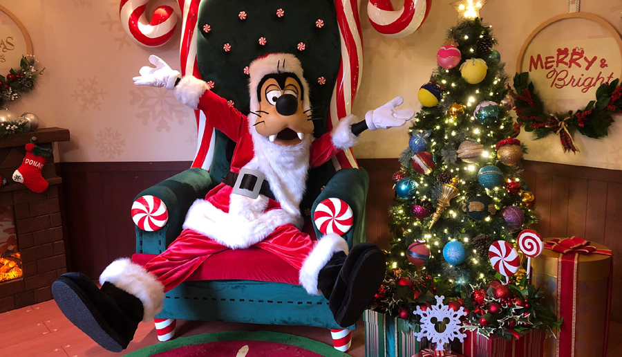 Goofy在乐园内等着你的来访！