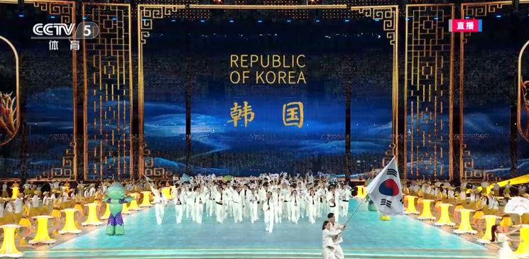 南韓代表團。