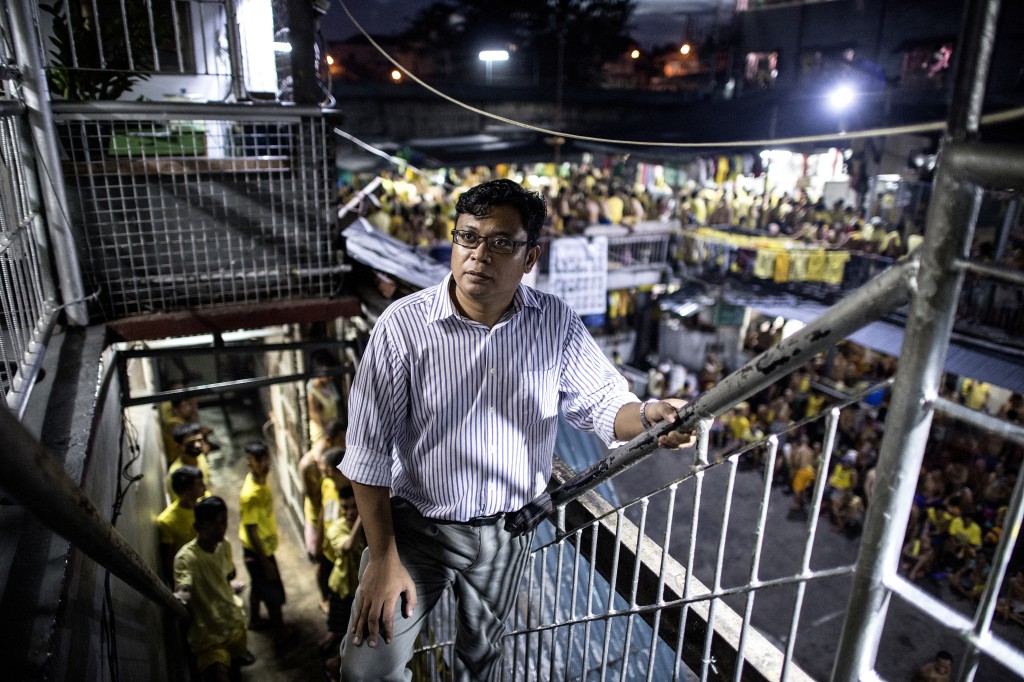 2016年，菲律賓人Raymund Narag再次走入自己曾被囚禁7年的奎松市監獄（Quezon City Jail）。法新社