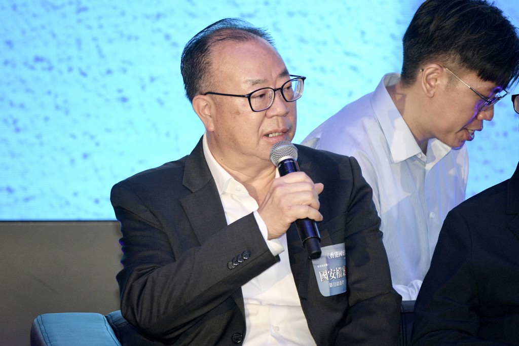林賜良指，懲教署因應2019年黑暴事件推出相應更生措施，包括2021年推出的「沿途有『理』」計劃，協助在囚人士去除偏激思想，重建正確價值觀