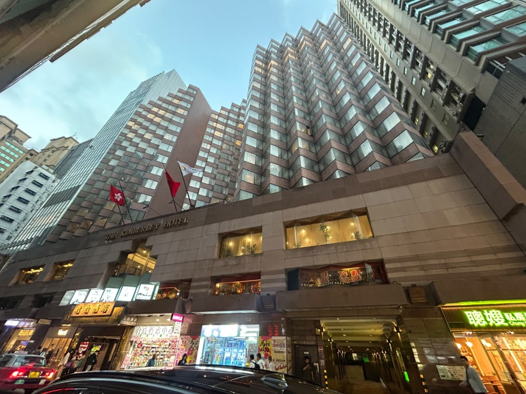 現場為尖沙咀金巴利道一間酒店。曾志恒攝 現場為尖沙咀金巴利道一間酒店。曾志恒攝