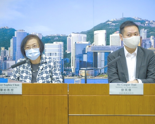陳肇始(左),徐英偉(右)。資料圖片