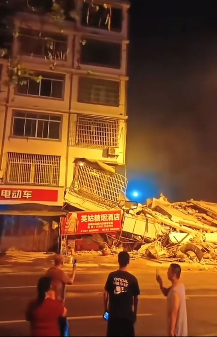 廣西柳州5.2級地震已有2人遇難，多間房屋損毀。抖音
