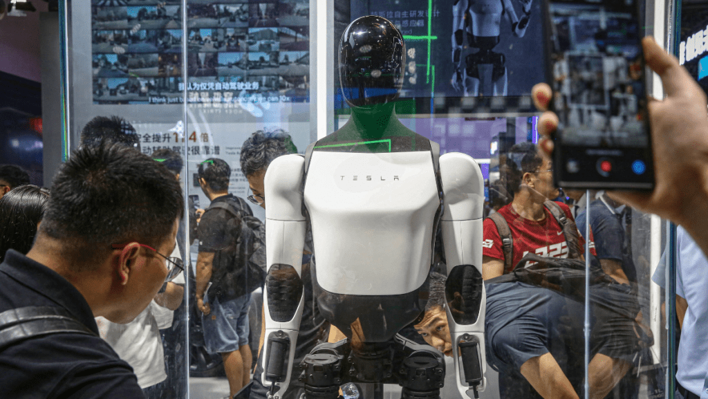 Tesla人形機械人料明年生產 馬斯克:2026年大規模量產