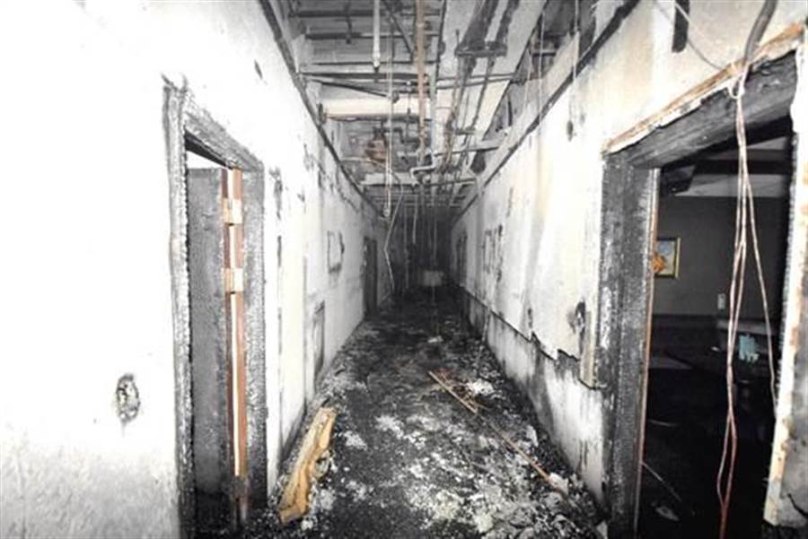 台北市錢櫃卡拉OK上月發生火警,導致多人死傷。網圖