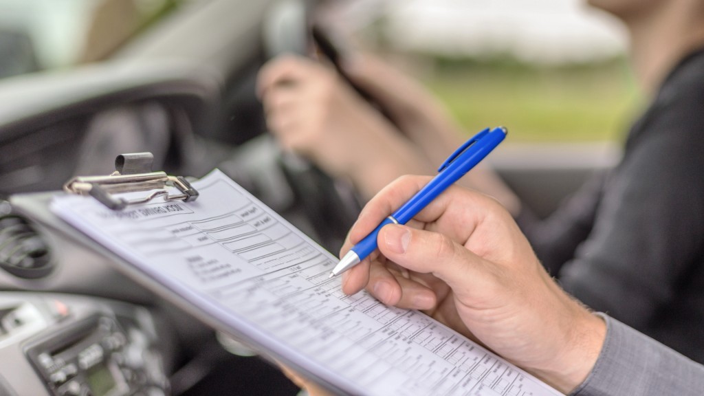 港人在英國考車牌被指「照片不似本人」遭取消路試。 iStock示意圖