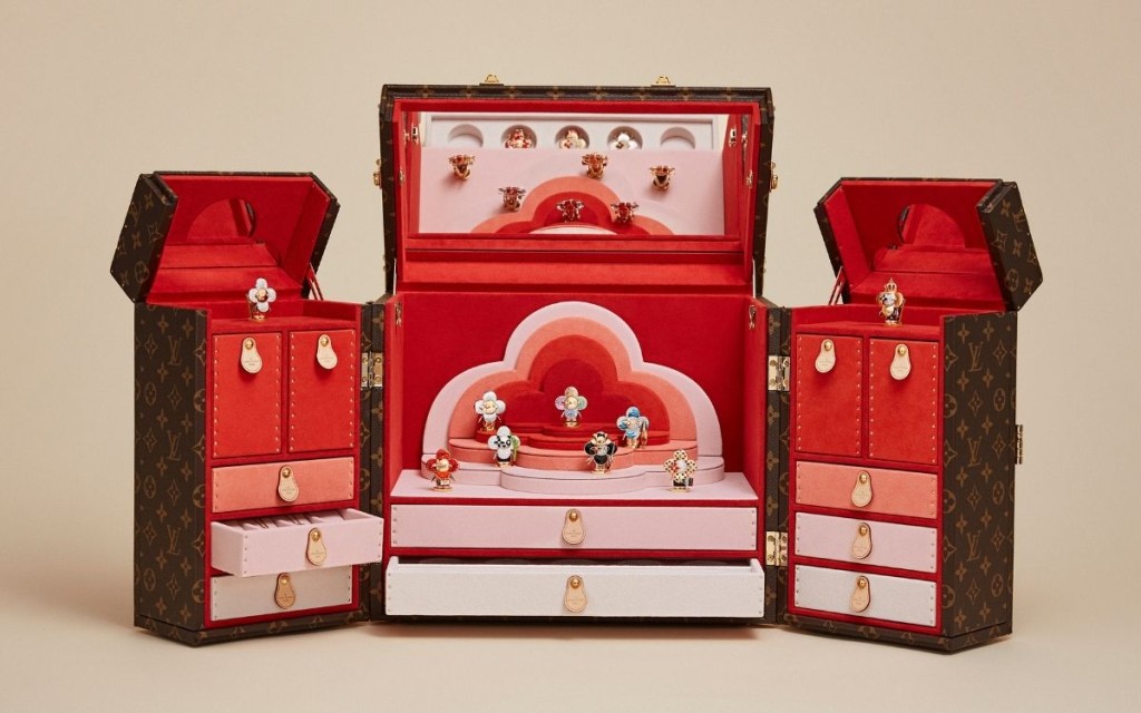 Vivienne Trunk/$360,000。