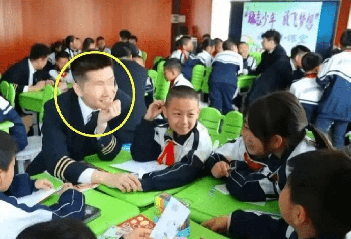 李煜眾生前生活照。 李煜眾生前生活照。
