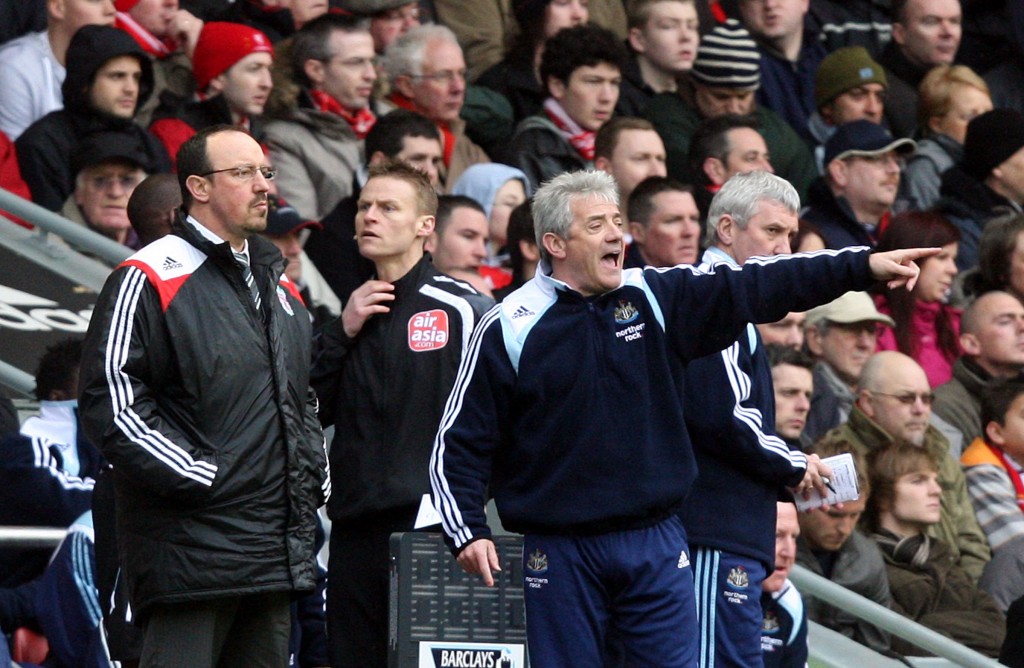 英格兰名宿奇云基瑾(右)证实患癌。美联社 英格兰名宿奇云基瑾(右)证实患癌。美联社