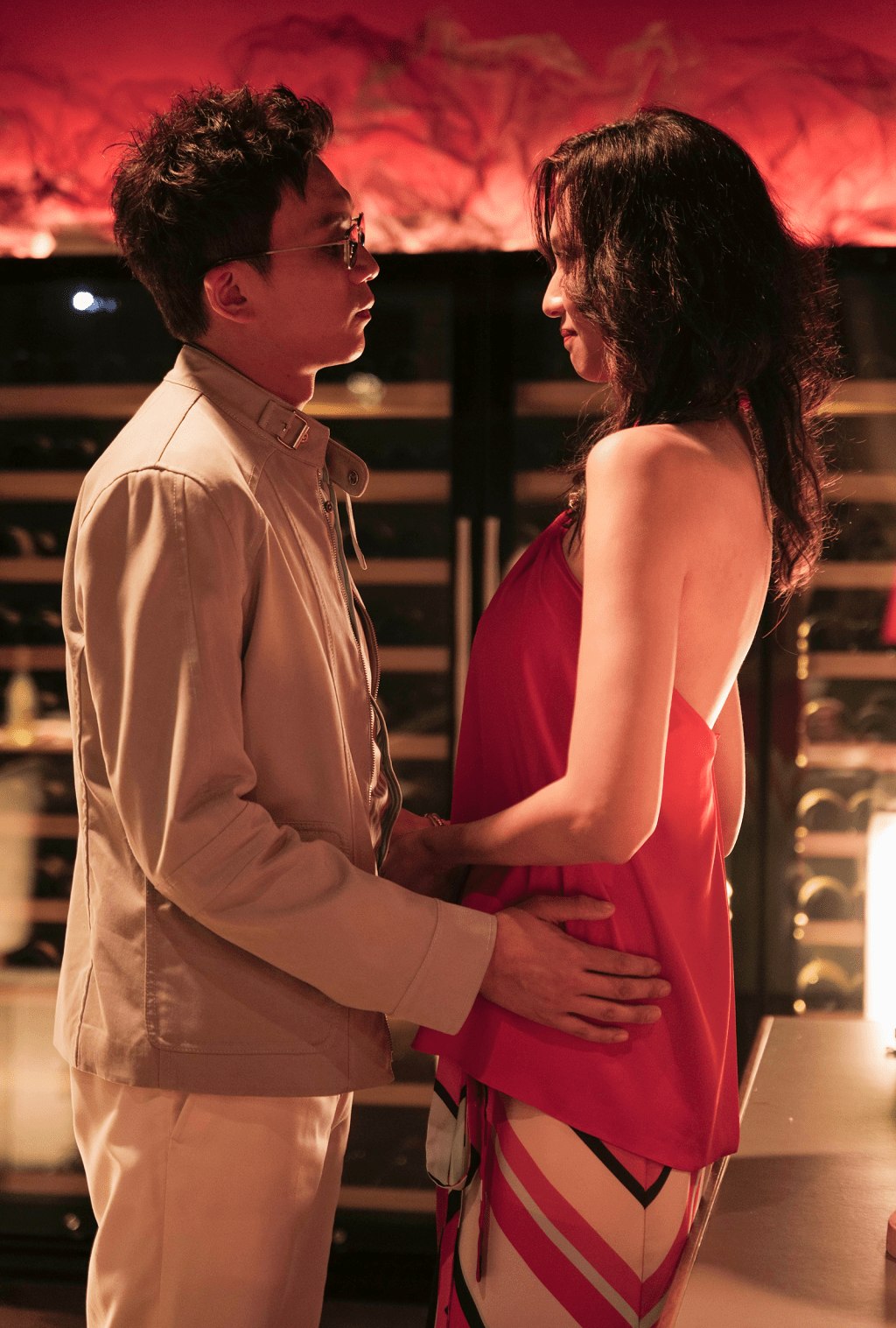 王丹妮拍《夜王》大尺度。