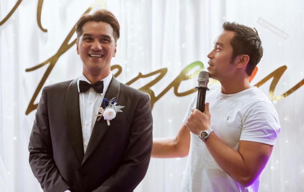 小馬結婚,孝全人到禮到仲幫足全程。