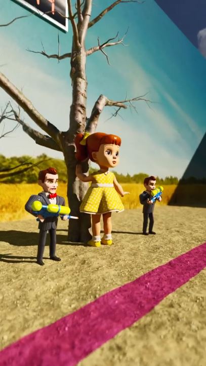 嘉比嘉比個頭都可以360度轉。