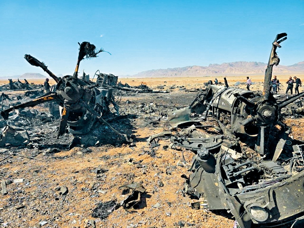 伊朗伊斯法罕附近發現美國飛機殘骸和直升機旋翼，符合MC-130J運輸機及HC-30J型直升機的特徵。