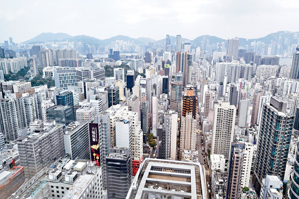 土地註冊處資料顯示，9月整體物業註冊量錄6870宗，按月止跌回升約6.3%。
