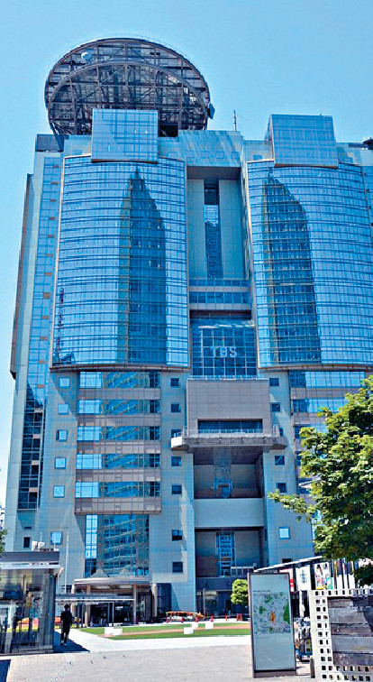 ■北野武離開TBS電視台時受襲。