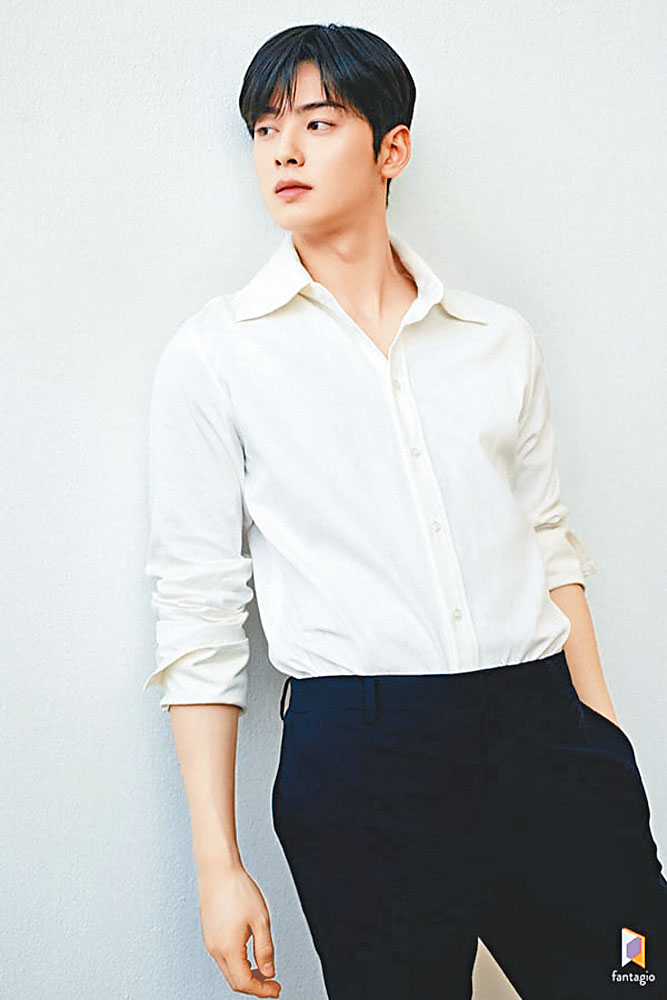 车银优除了是歌手，拍剧、广告等去年大赚3,780万港元。