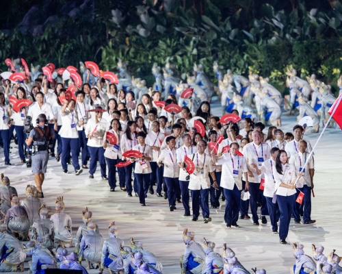 張建宗祝賀港隊在今屆賽事取得8金的佳績。
